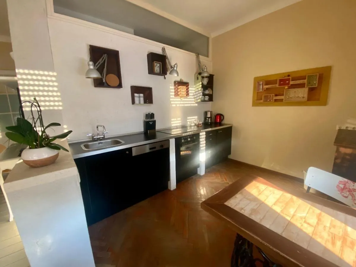 Altstadthaus Cityappartements Graz Austria